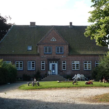 Hof Loestrup - Ferienwohnungen Inmitten Der Wunderschoenen Landschaft Angeln Sörup エクステリア 写真